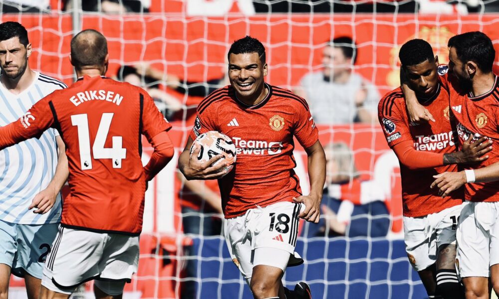 Manchester United 3 - 2 Nottingham Forest